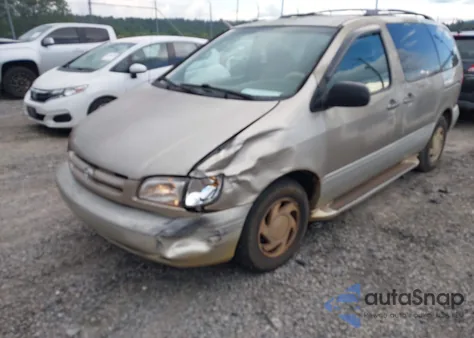 2000 Toyota Sienna Xle from USA, damaged, VIN 4T3ZF13C5YU223448